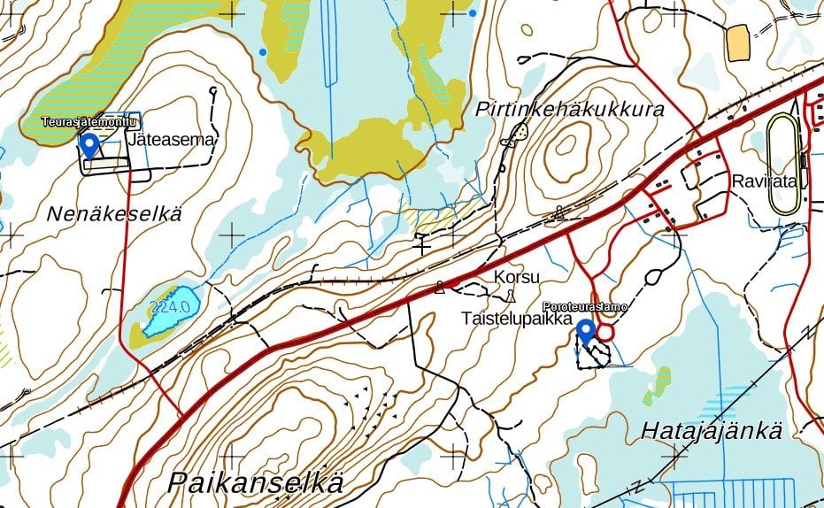 Kuvassa on esitetty poroteurastamon ja teurasjätemontun sijainnit kartalla